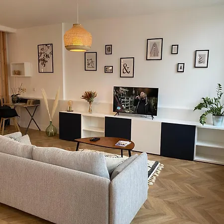 Apartment Magnifique Vieux Port Refait A Neuf La Rochelle (Charente-Maritime)